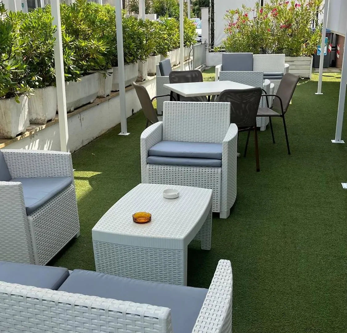 Hotel Lucerna Cesenatico Italy